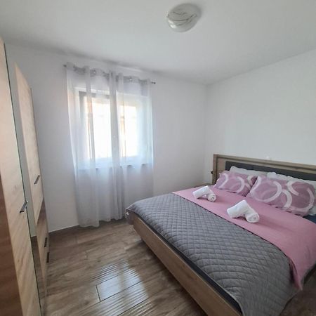 Apartman Damador Relax Apartment Viskovo Bagian luar foto